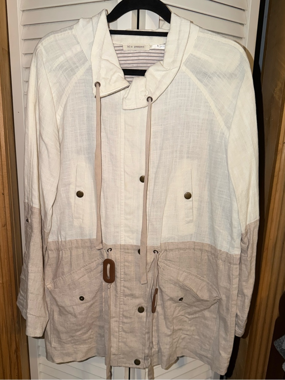 Blu Pepper Two-Tone Linen Utility Jacket - White & Beige